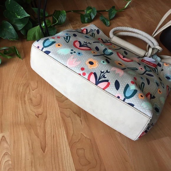 🎉HP🎉 Relic Crossbody Bag Fiona Ring Tote - Picture 9 of 11